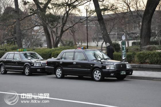 【獨家】日本汽車：路窄車更小，油貴停車難